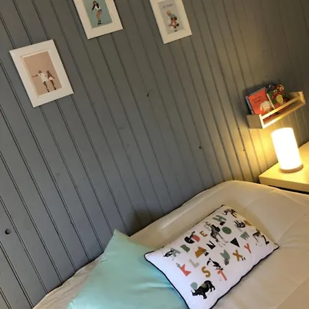 Charming House In Near The Hébergement de vacances *