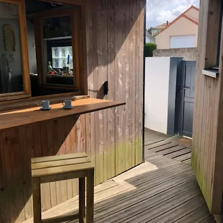 Charming House In Near The Hébergement de vacances